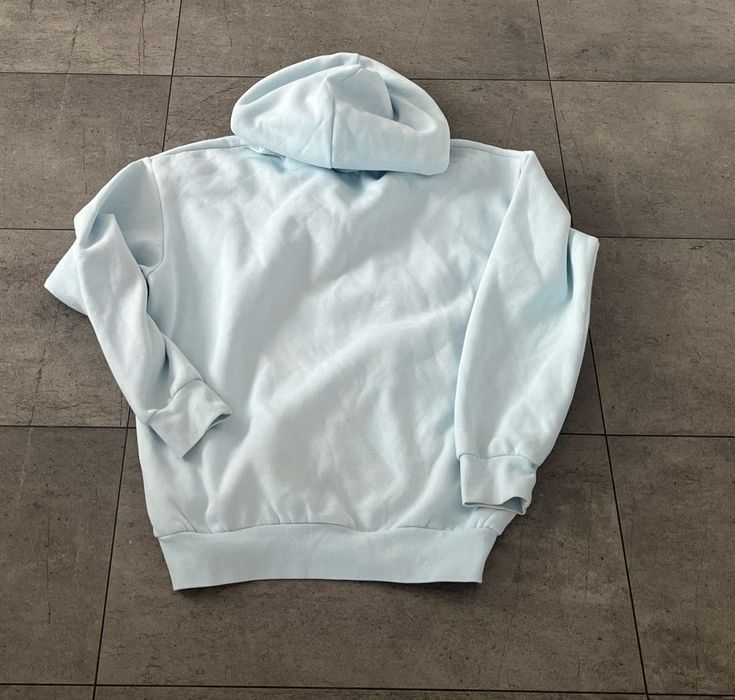 Męska bluza z kapturem i misiem