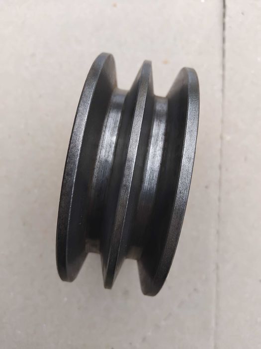 шкив двухручейный (диаметр115мм, посадка на вал 28мм),новый