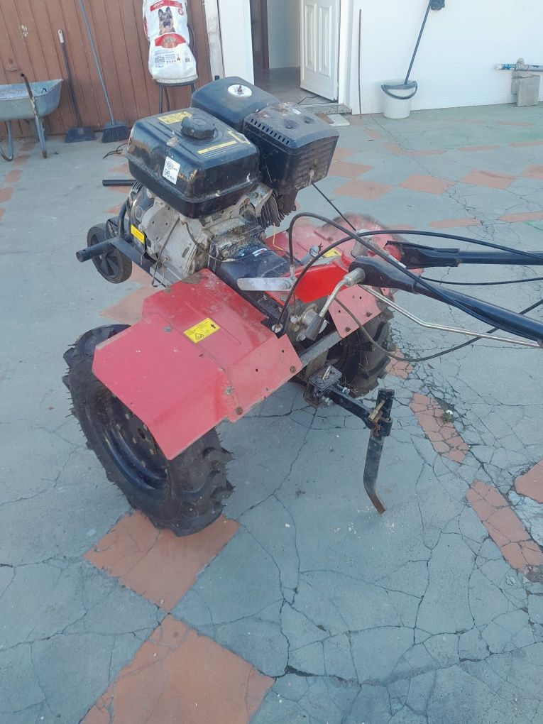 Vendo frese de 7,2w da max mat