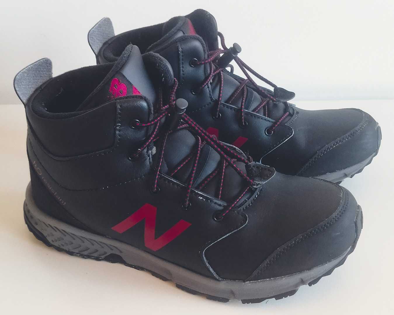 Buty zimowe New Balance 38,5 ocieplane dla chłopca / dziewczynki