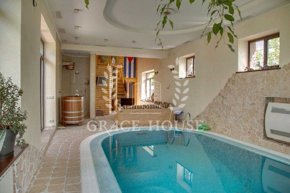 Продажа добротного дома с бассейном у леса Кременище Лесники Ходосовка