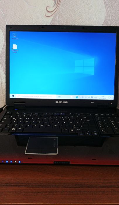 Ноутбук Самсунг NP-R710