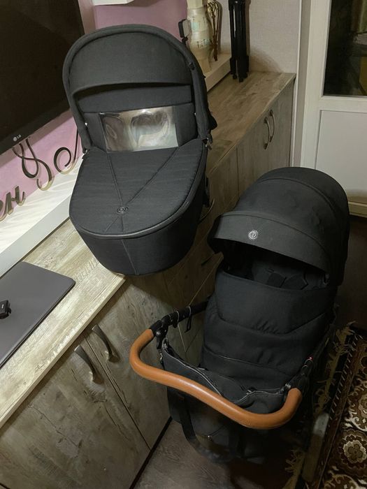 Універсальна коляска 2 в 1 Roan Bass Next 01 Black