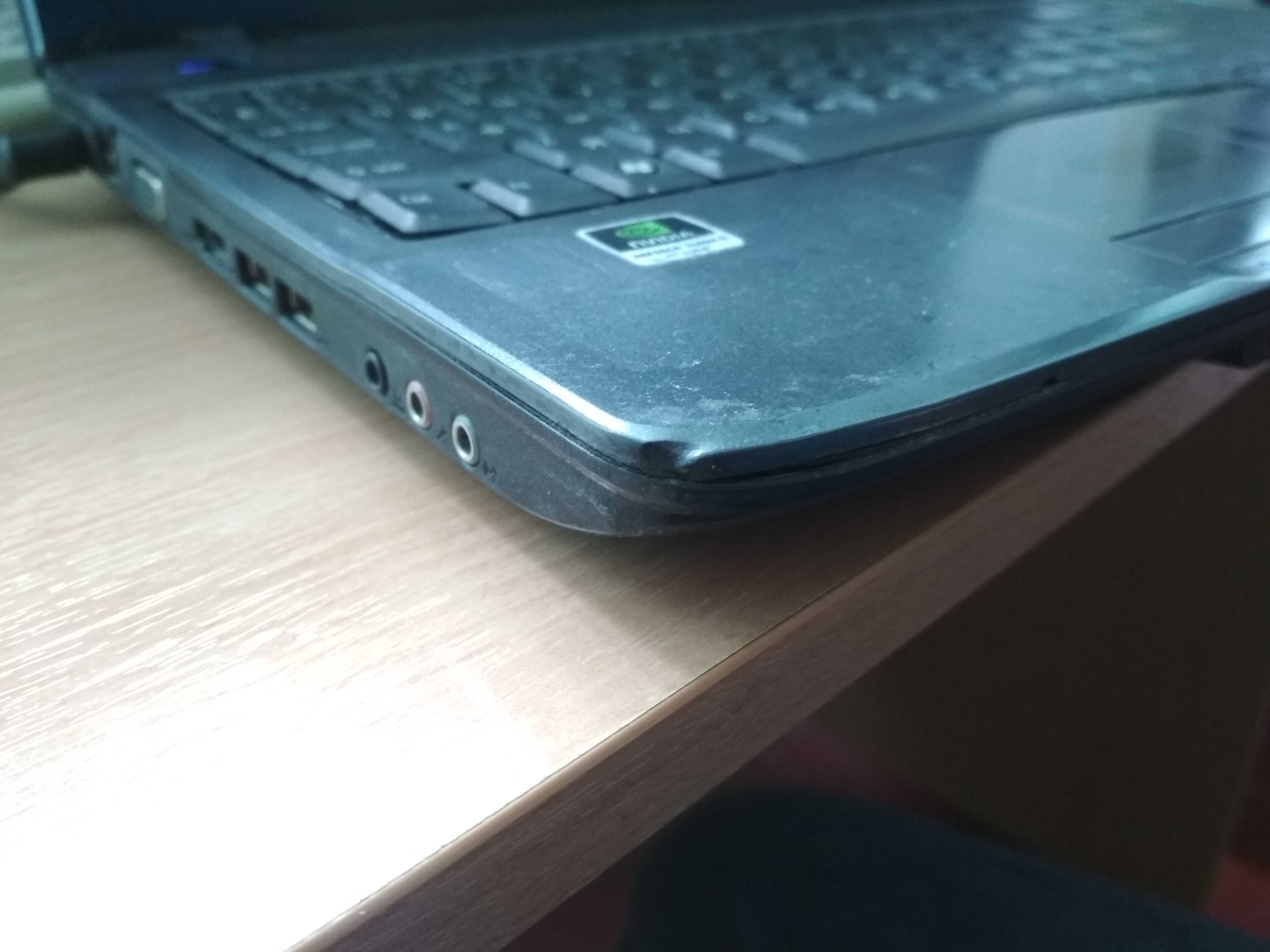 Ноутбук Acer Aspire 5737z