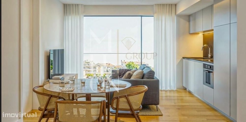 Apartamento T0 junto ao IPO com lugar de garagem