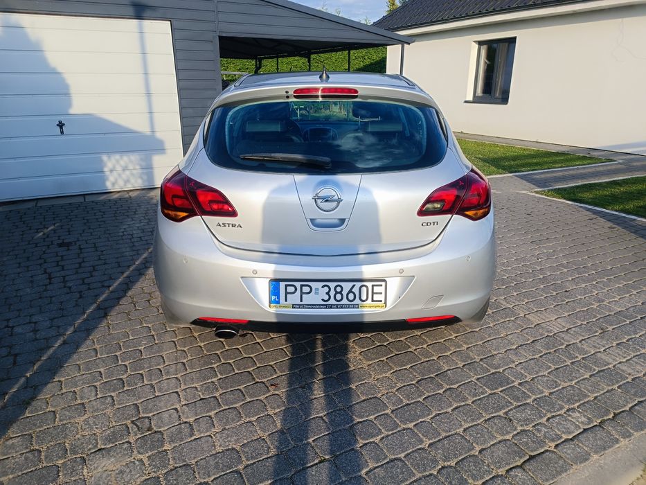 Sprzedam Opel Astra J