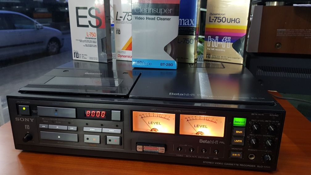 Betamax , Sony SLO-1700 Beta Hi-Fi