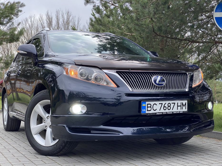 Машина Lexus rx 350