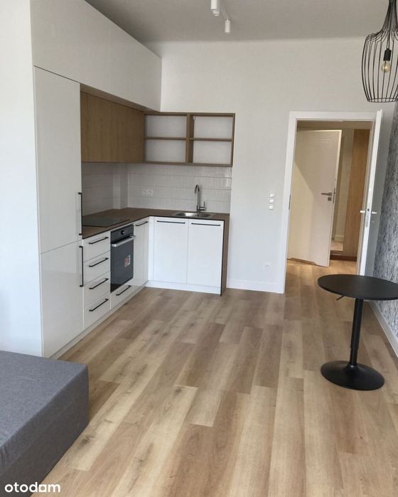 Słoneczne studio/Nowe/ Metro / Ciche