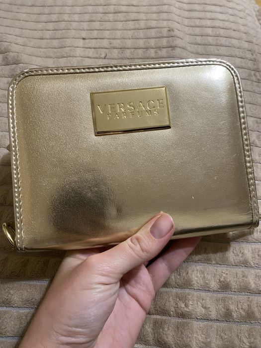 Сумка-клатч. Золотого кольору.14х18