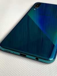 Продам Samsung Galaxy A30s 3/32GB Green в хорошем состоянии