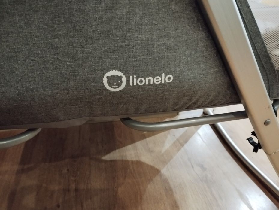 Łóżeczko turystyczne Lionelo Vera plus materac