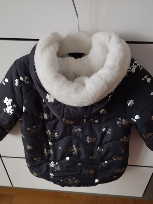 Зимова курточка для дівчинки р.98