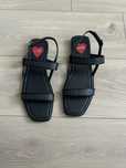 Nowe sandaly skorzane Moschino 39
