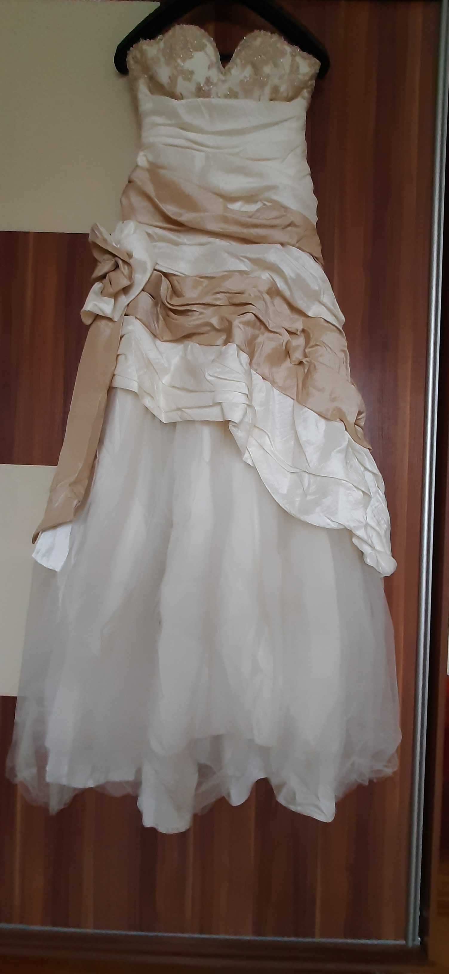 Suknia ślubna kolor ecru rozmiar 38