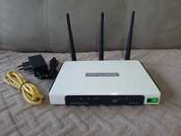 Роутер TP-LINK рабочий,полный комплект