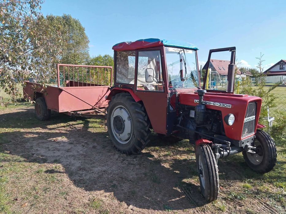 Traktor Ursus C330 plus przyczepka