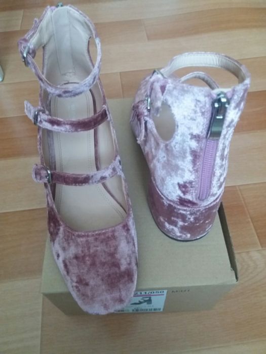 Buty firmy Pull&Bear rozmiar 38