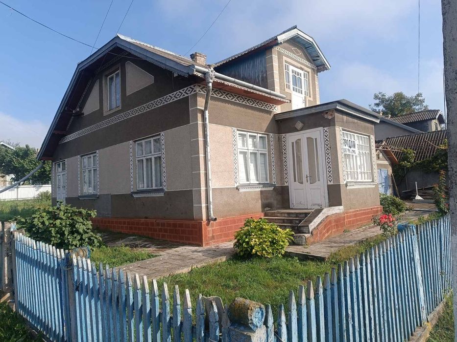 Продається будинок в м.Заліщики.