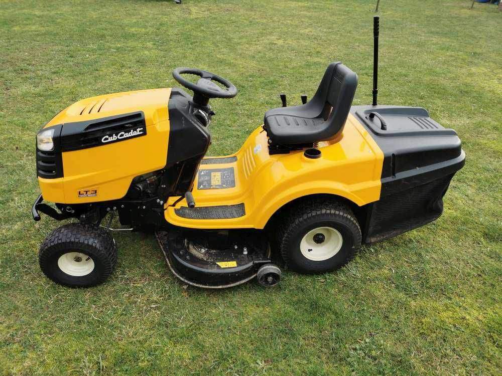 Traktorek CUB CADET LT3 PR105 - stan bardzo dobry-OKAZJA!