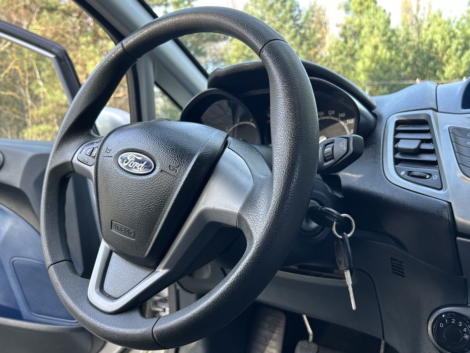 Форд Фієста в чудовому стані