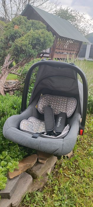 Дитяче автокріслo-переноска Lionelo