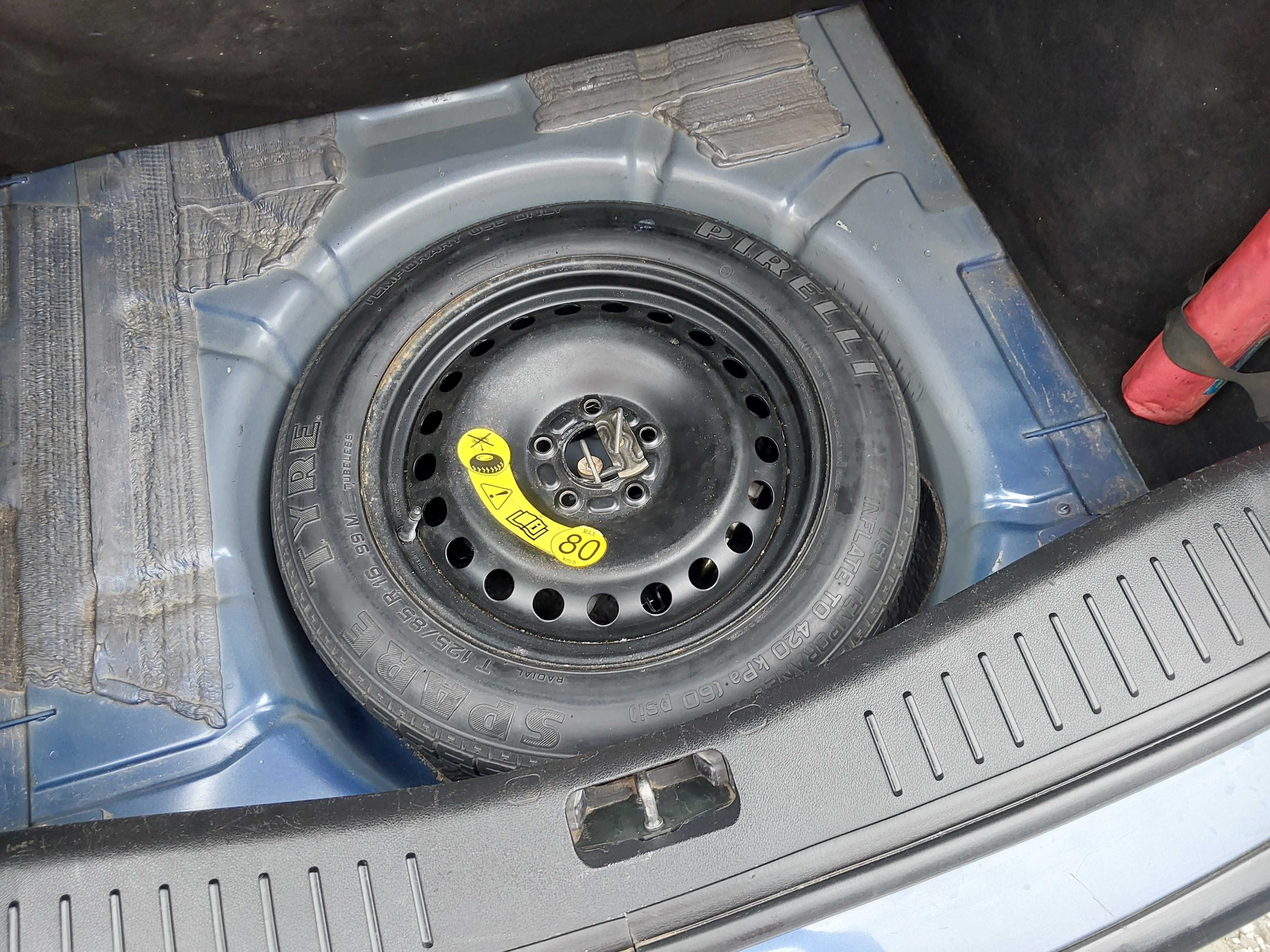 Sprzedam Ford Focus Mk2 Benzyna 1,4 – 2004 – Sprawny.