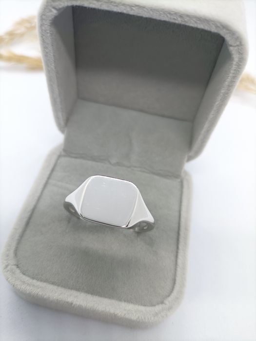 Pierścionek sygnet ze srebra, srebro 925