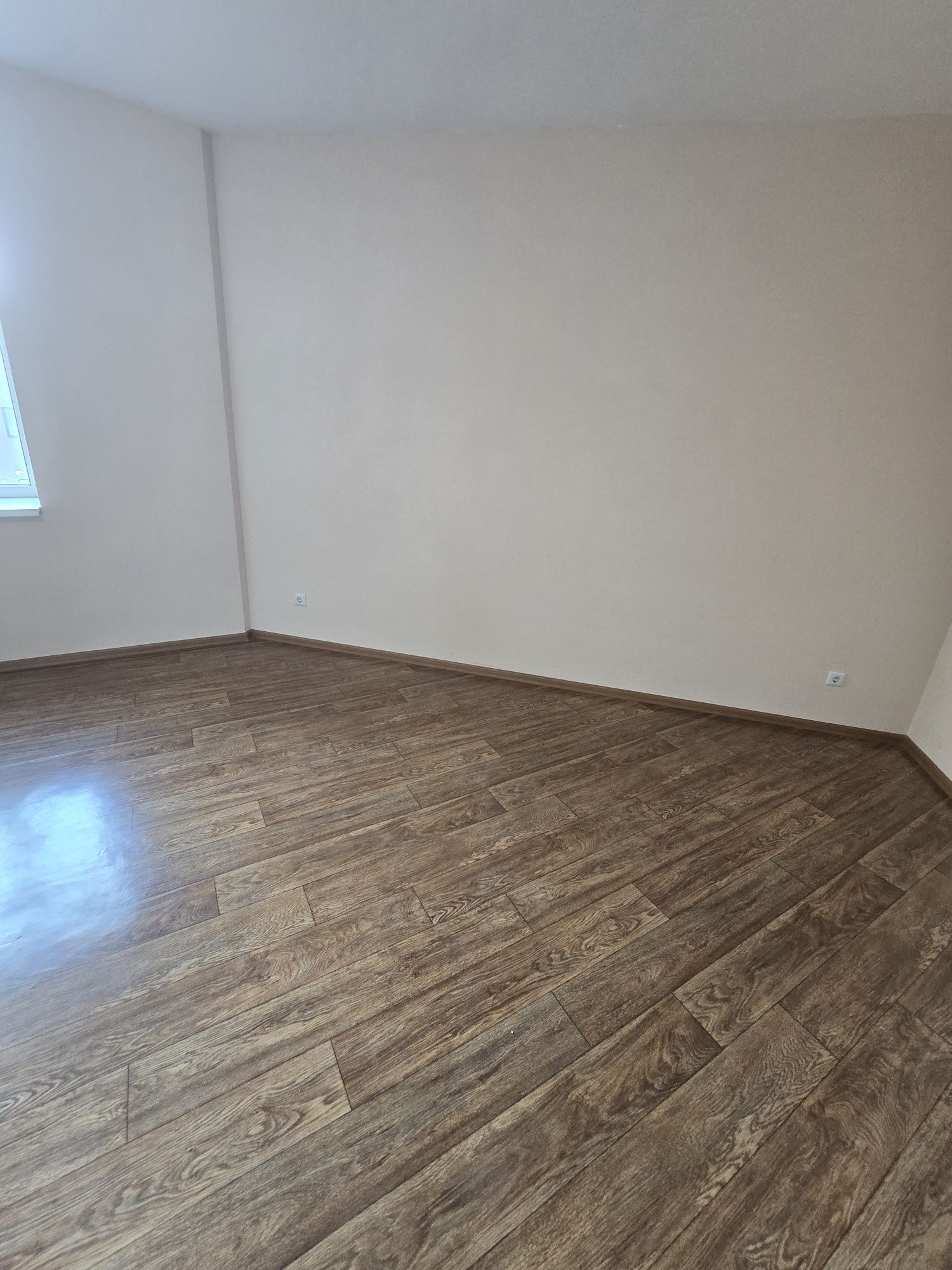 Продажа 2 кімната квартира центр!
