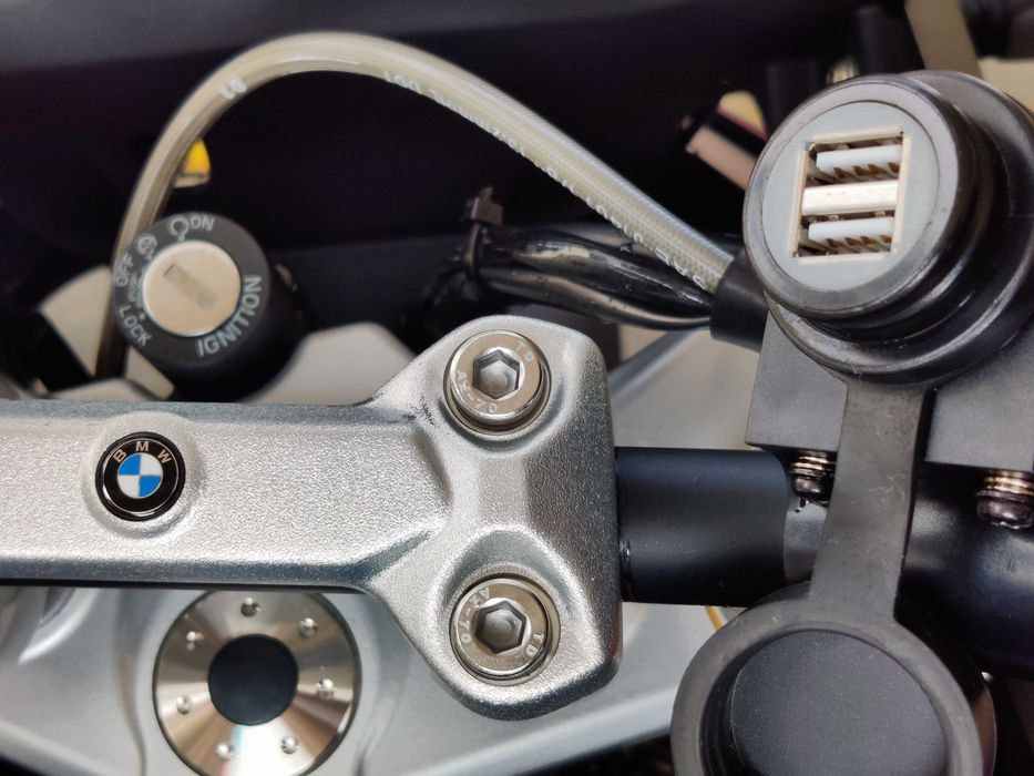 G310 GS RALLYE de garagem