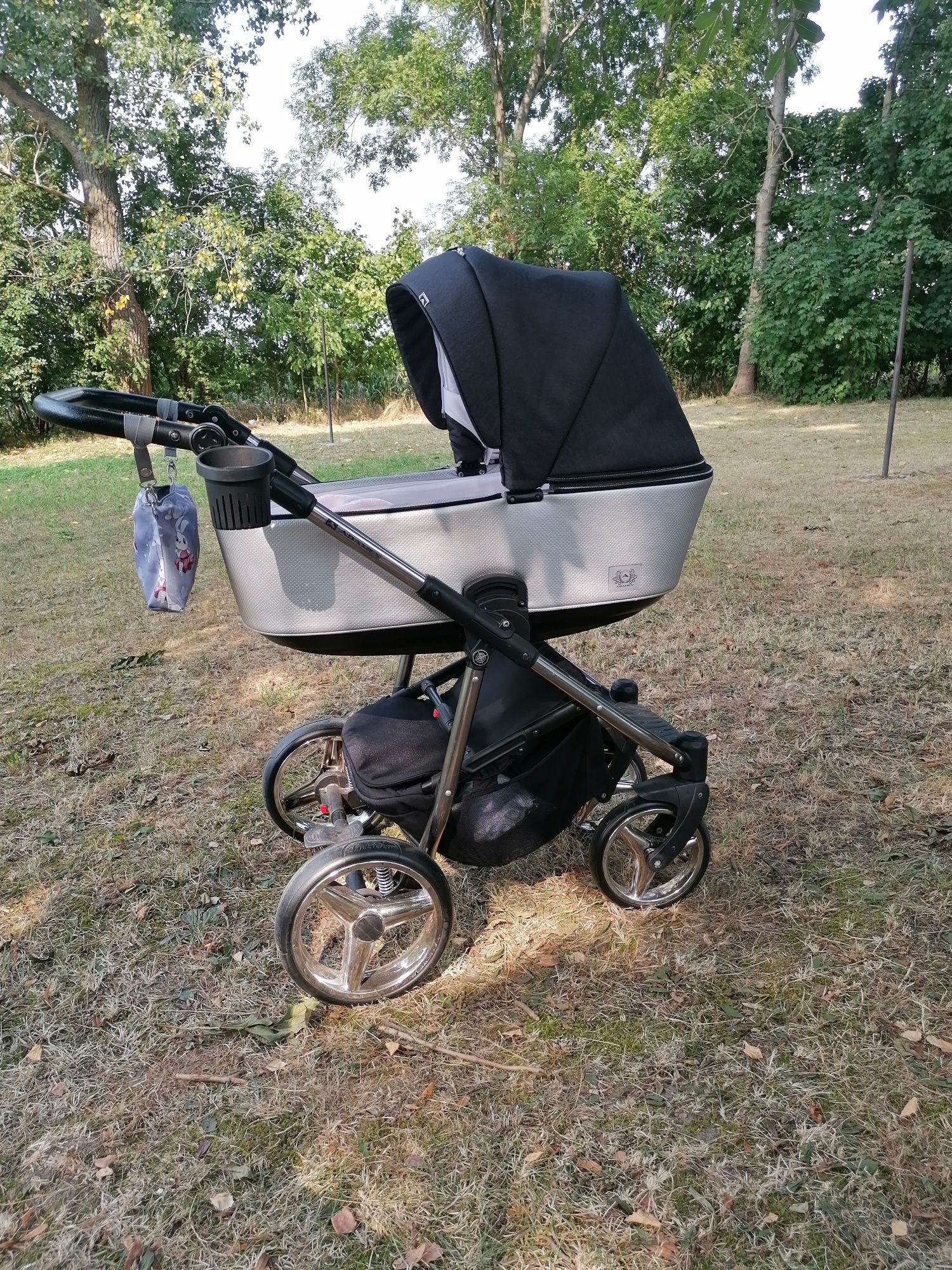 Wózek Adamex Reggio 2W1 + GRATIS Fotelik Nosidełko