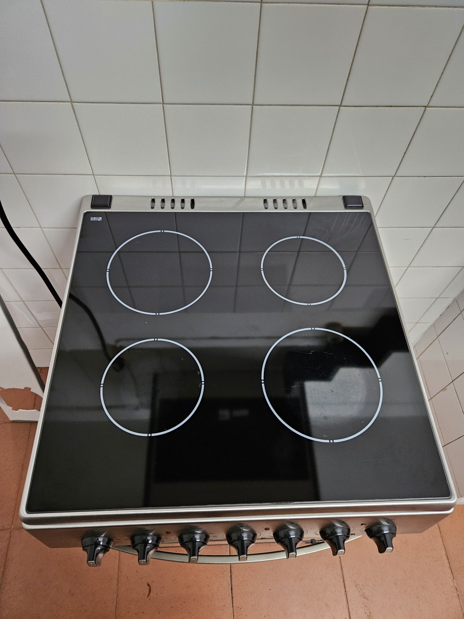 Fogão elétrico vitrocerâmica