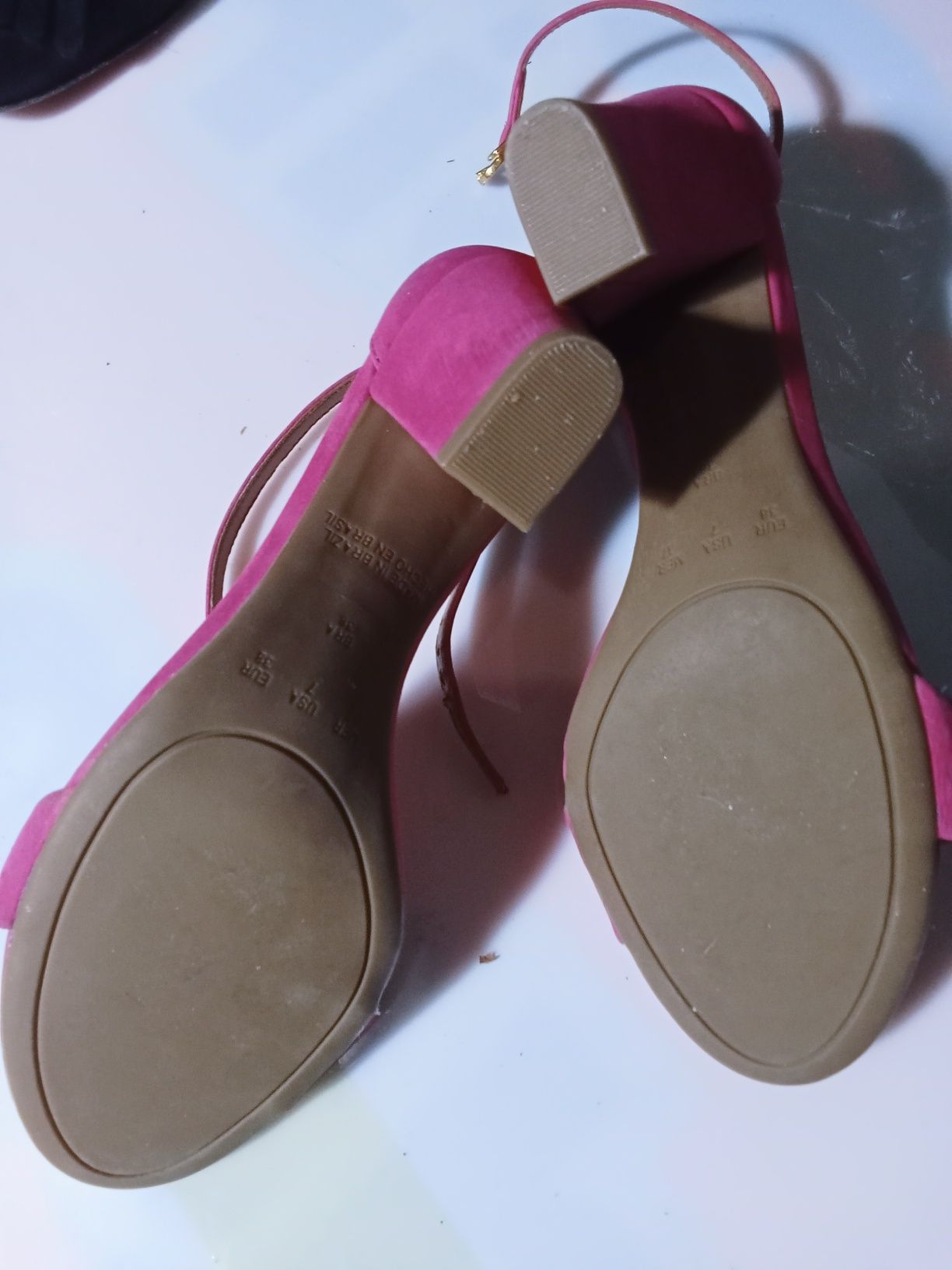 Sapatos de senhora, elegantes, número 38,Ref 65