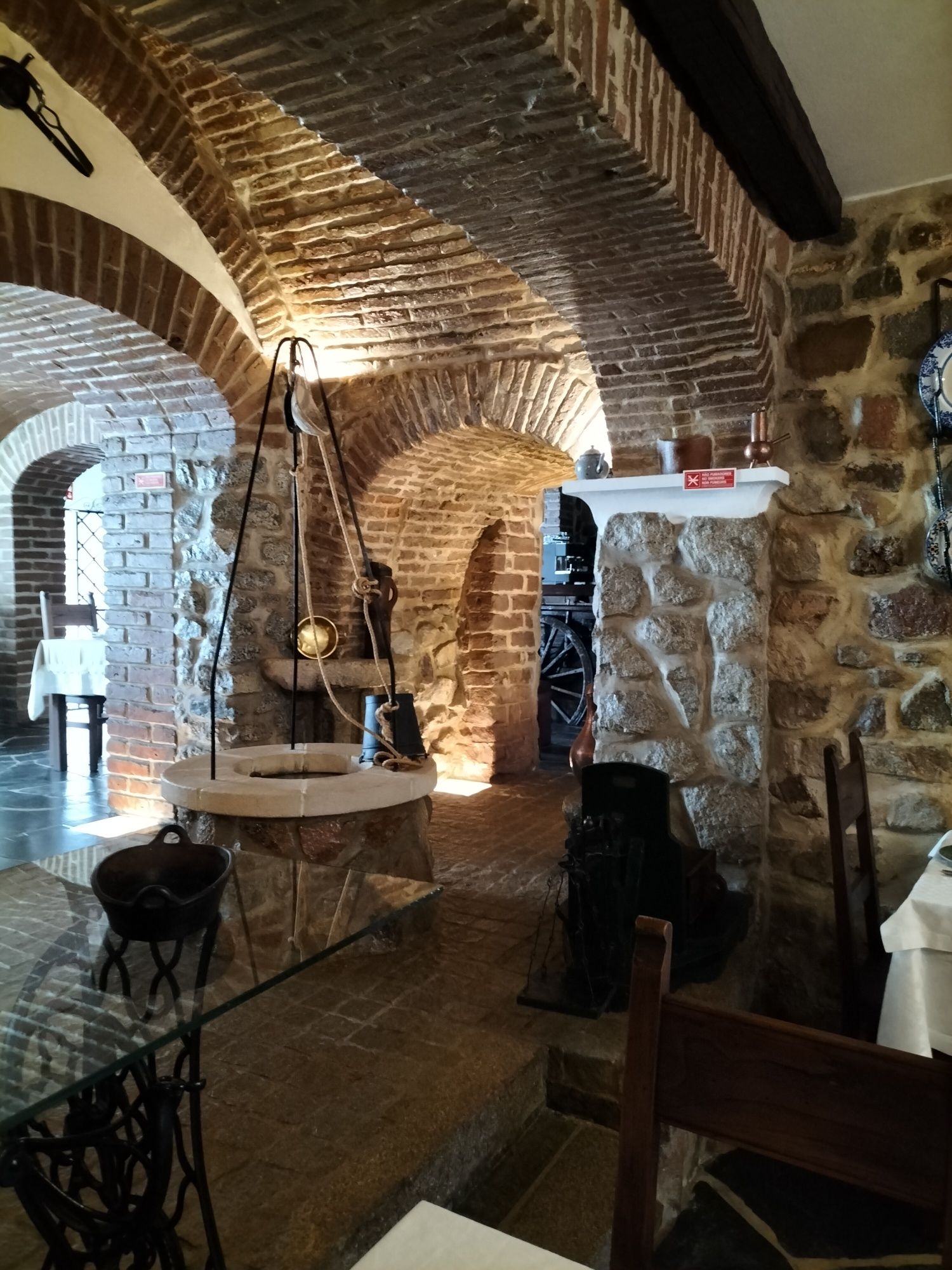 Vende-se prédio com restaurante no Alentejo