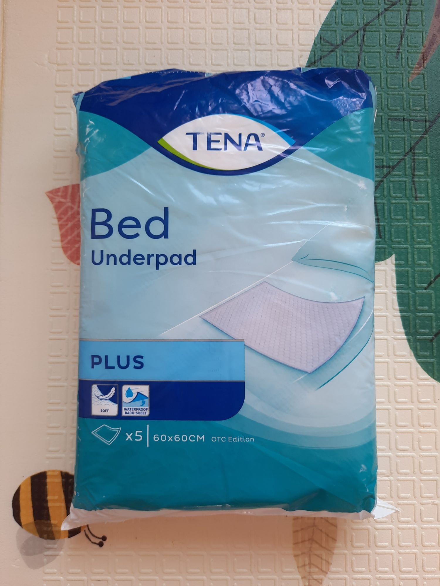 Пелюшки для немовлят вбирні Tena Bed Plus 60*60 5 шт