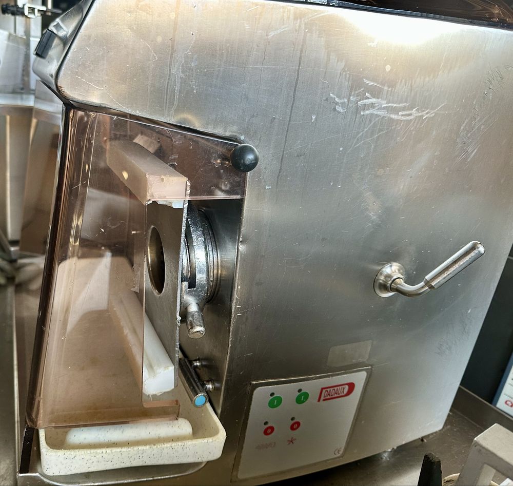 Picadora de carne refrigerada