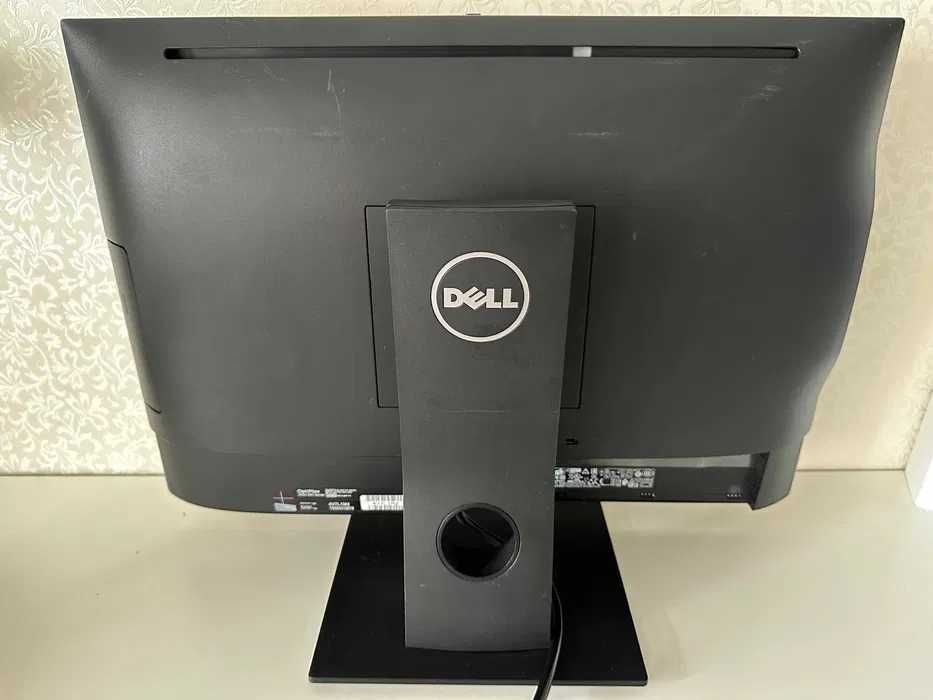 Моноблок Dell Optiplex 5250 22" 1920x1080 i3-7100 RAM 8GB SSD 250GB