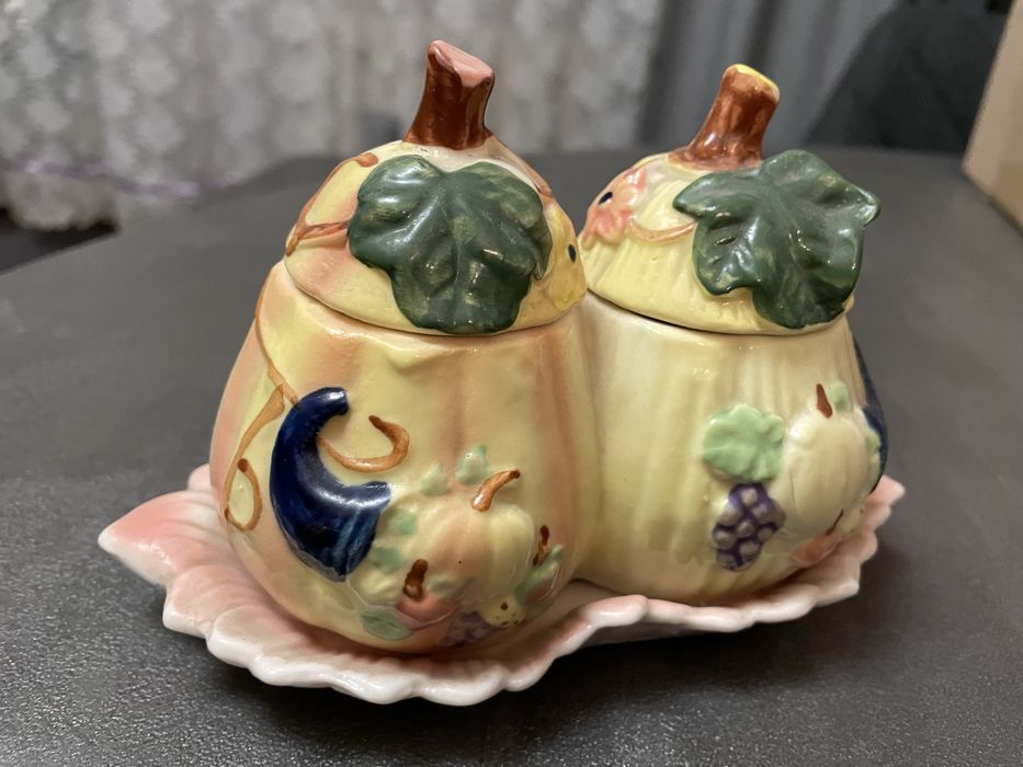 ozdobny ceramiczny pojemnik kuchenny