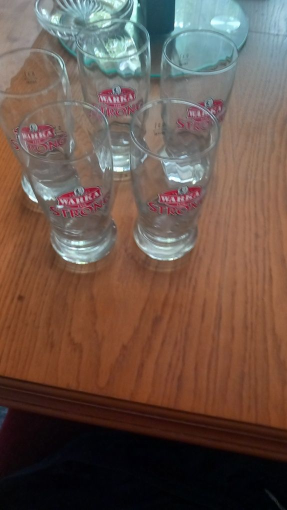 Szklanki do piwa