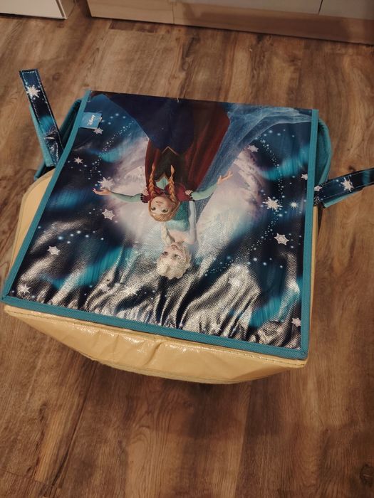 Oddam pojemnik na zabawki