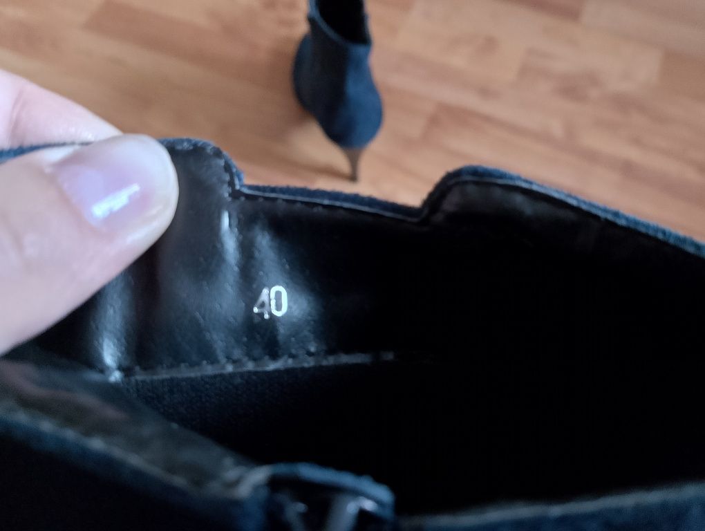 Buty botki kozaki zamszowe rozmiar 40