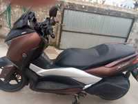 Yamaha X-Max 300cc