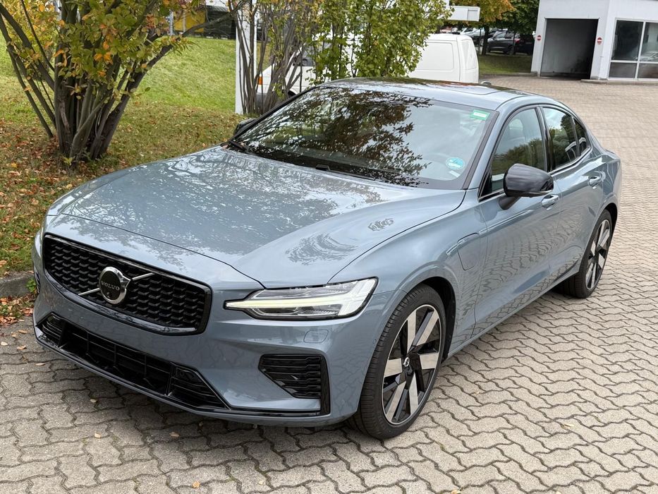 Volvo S60 455KM bez wypadku Bower Wilkins AWD Panorama