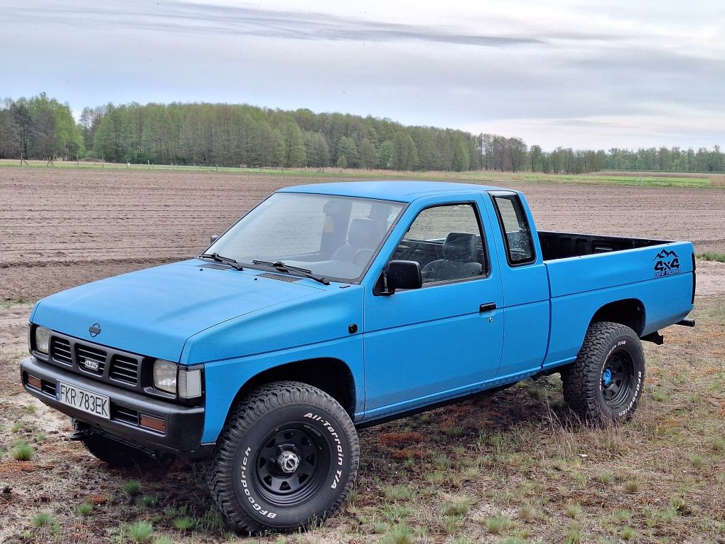 Nissan d21 king cab
