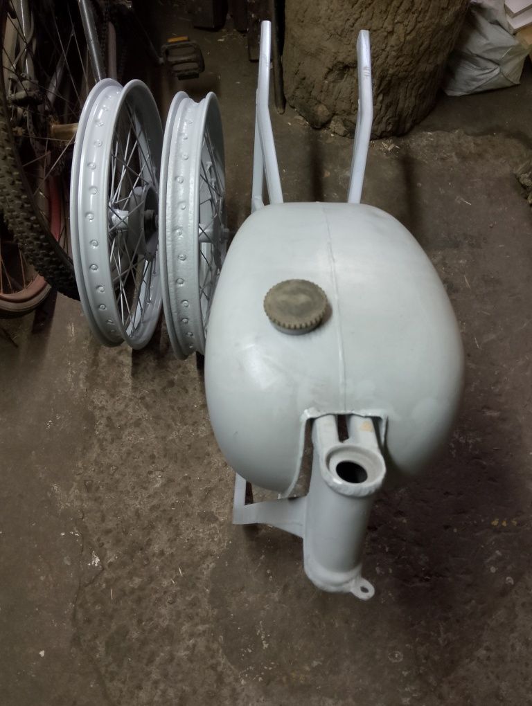 WSK 125 części w dobrym stanie