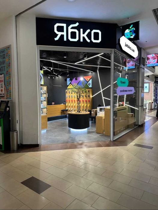 Печать баннеров. Поклейка пленки оракал. Неоновые вывески.