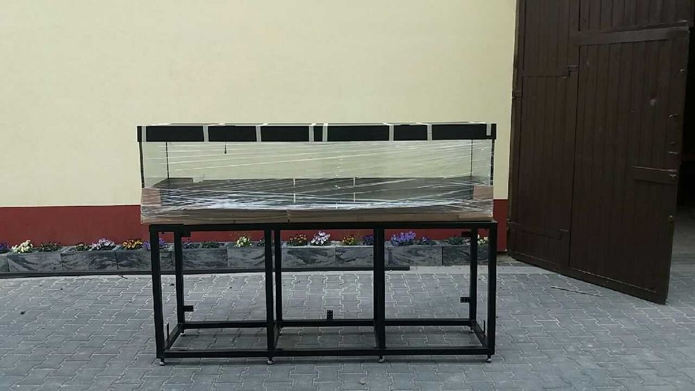 Akwarium proste z pokrywą i stelażem 600 litrów 200x50x60