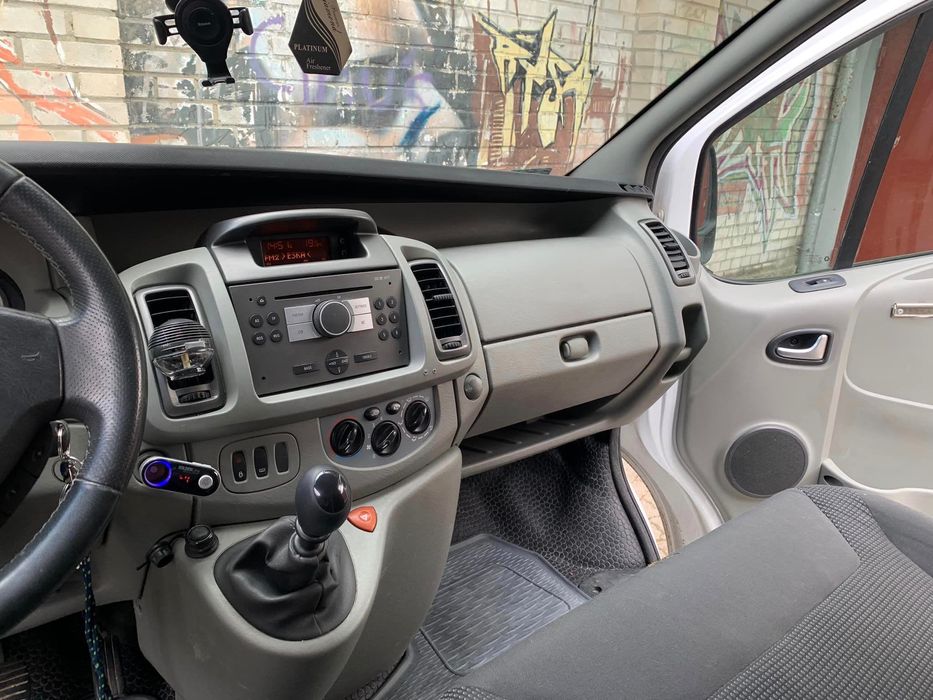 OPEL VIVARO 2008r 2.0 + klimatyzacja