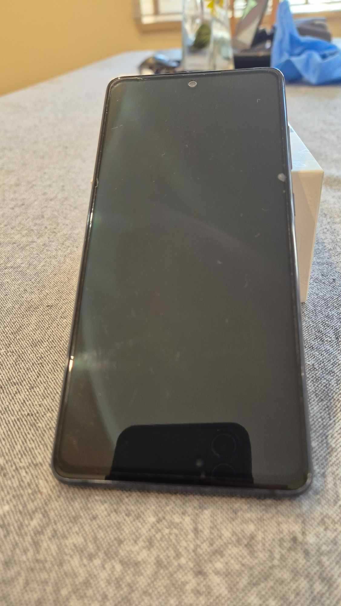 Samsung S20 FE 5G na gwarancji