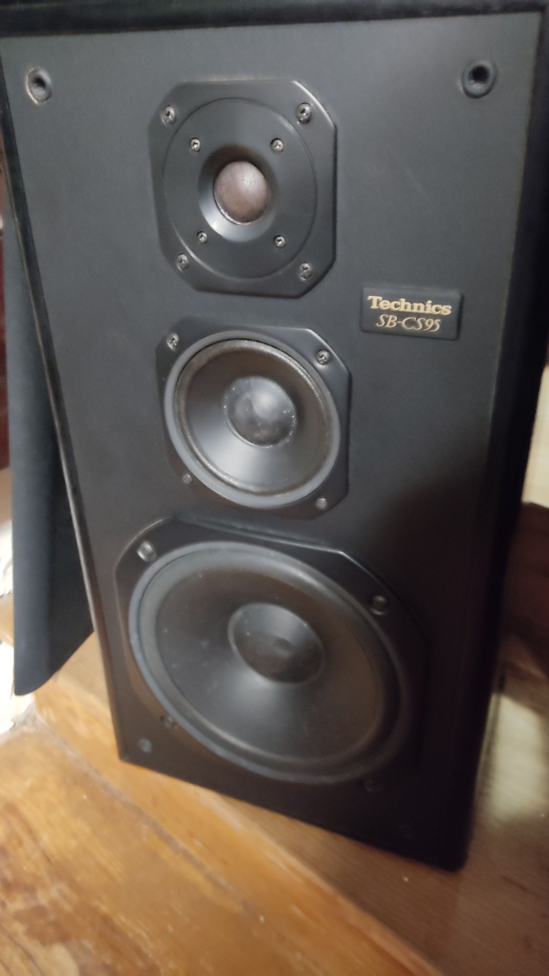 Par de colunas Hifi Technics SB-CS95 200w